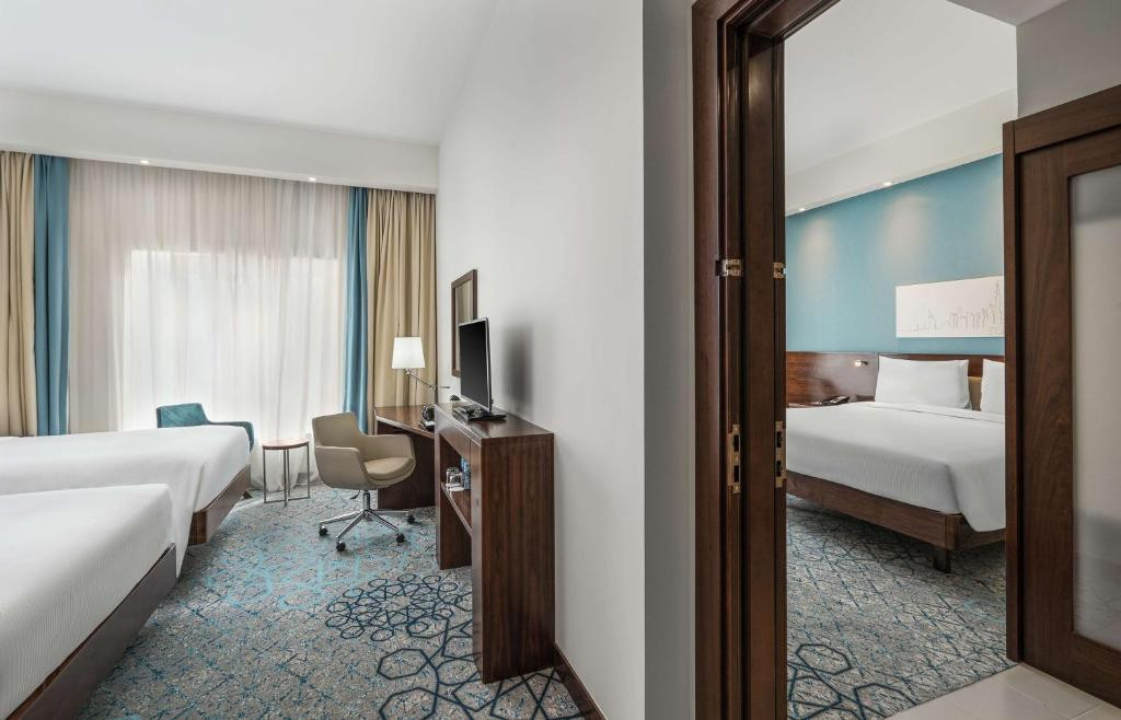 HAMPTON BY HILTON AL BARSHA фото 2