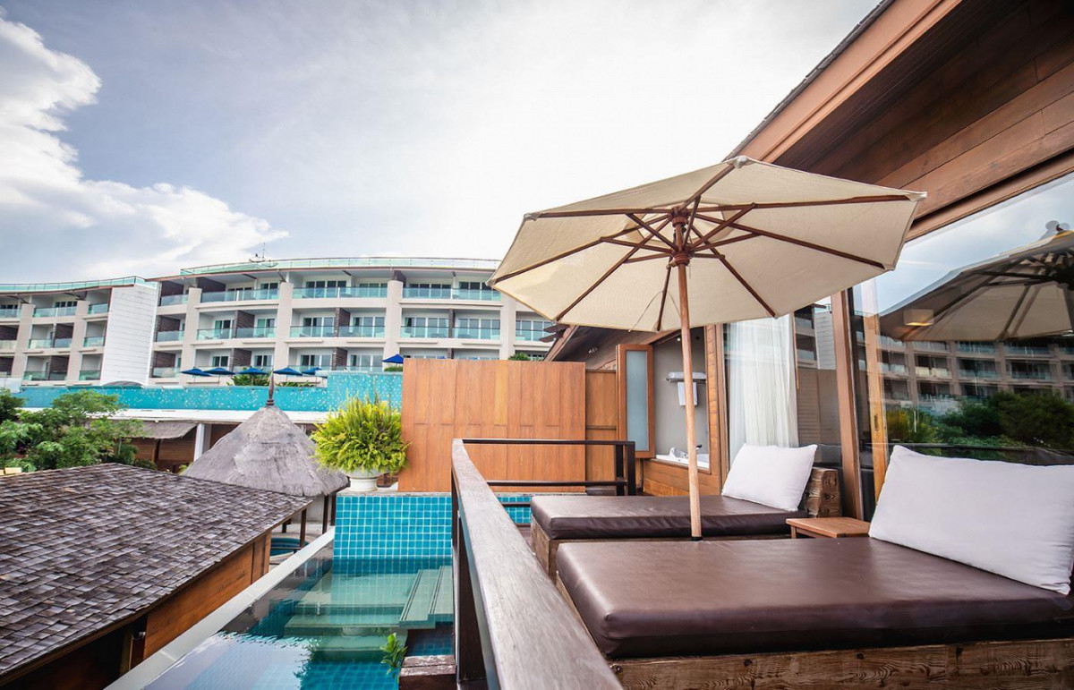 KC RESORT & OVER WATER VILLAS фото 2
