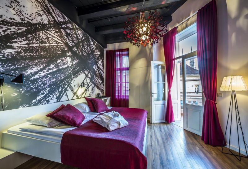 ART HOTEL LIKE