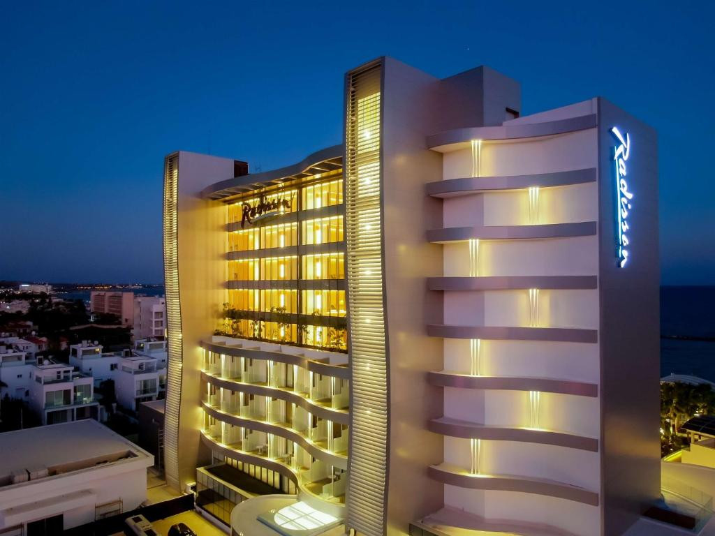 RADISSON BEACH LARNACA фото 4