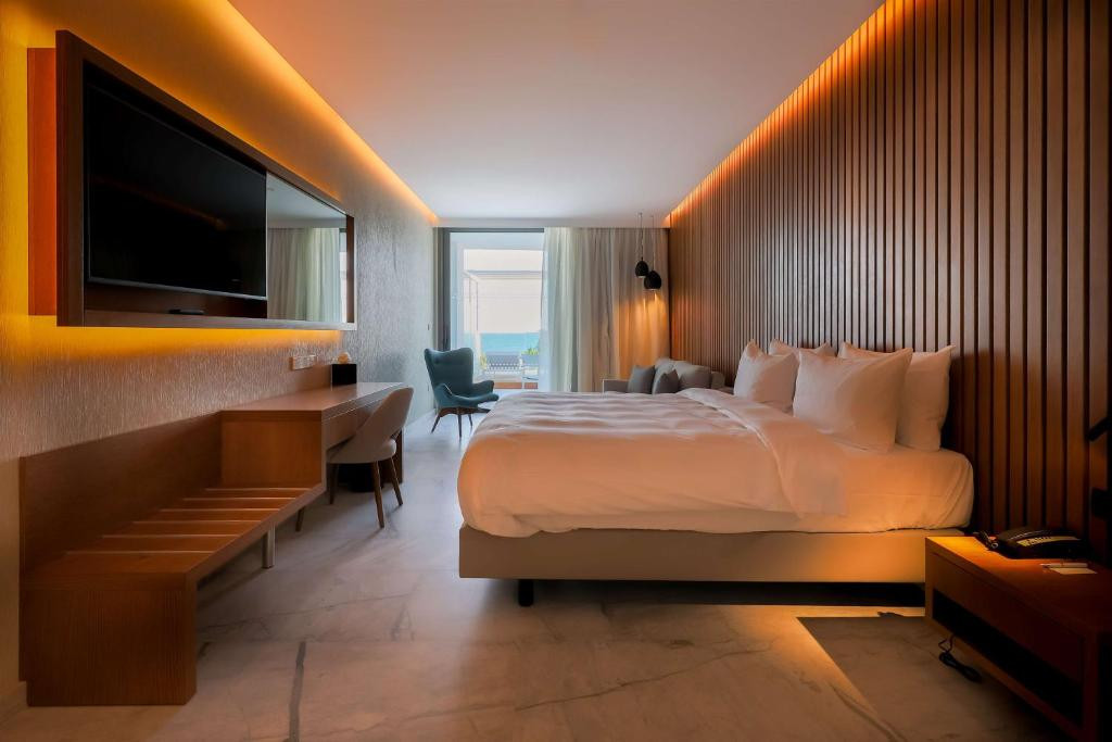 RADISSON BEACH LARNACA фото 6