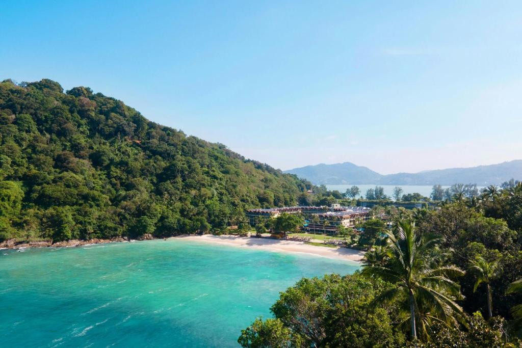 PHUKET MARRIOTT RESORT & SPA MERLIN BEACH (EX. MERLIN BEACH RESORT) фото 2