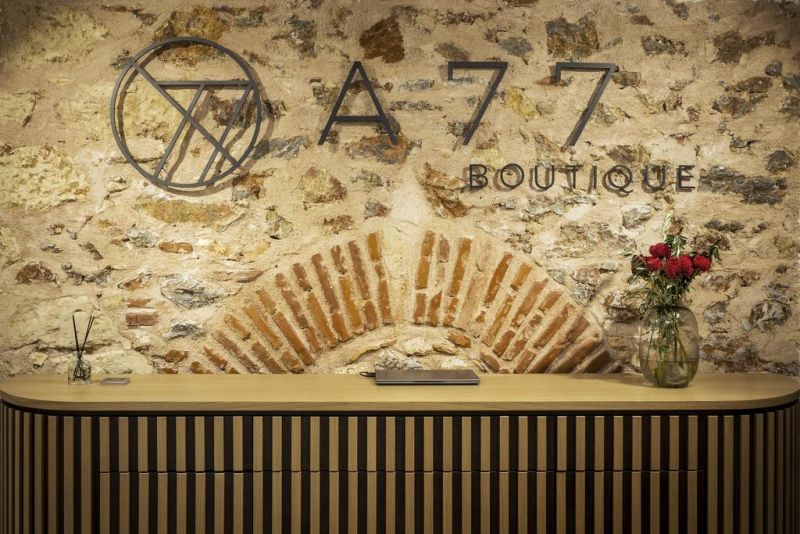A77 SUITES BY ANDRONI фото 8