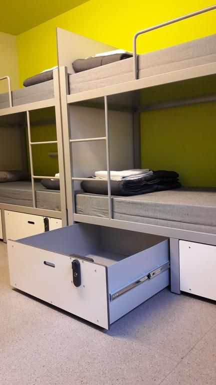 PERE TARRES YOUTH HOSTEL фото 6