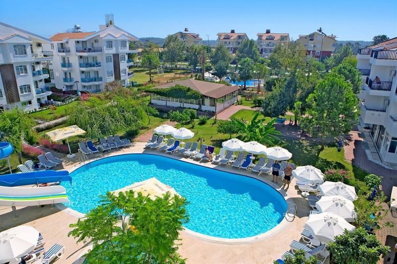 SIDE CES CLUB HOTEL