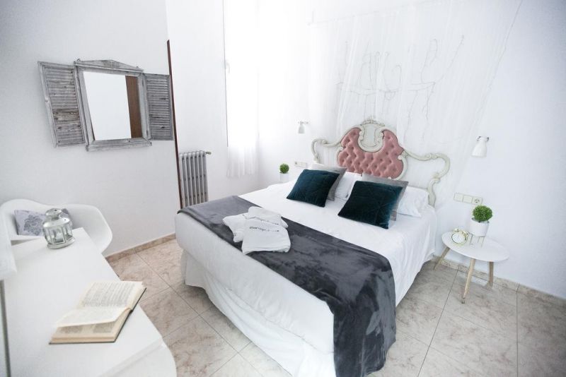 VAZQUEZ DE MELLA HOSTAL фото 2