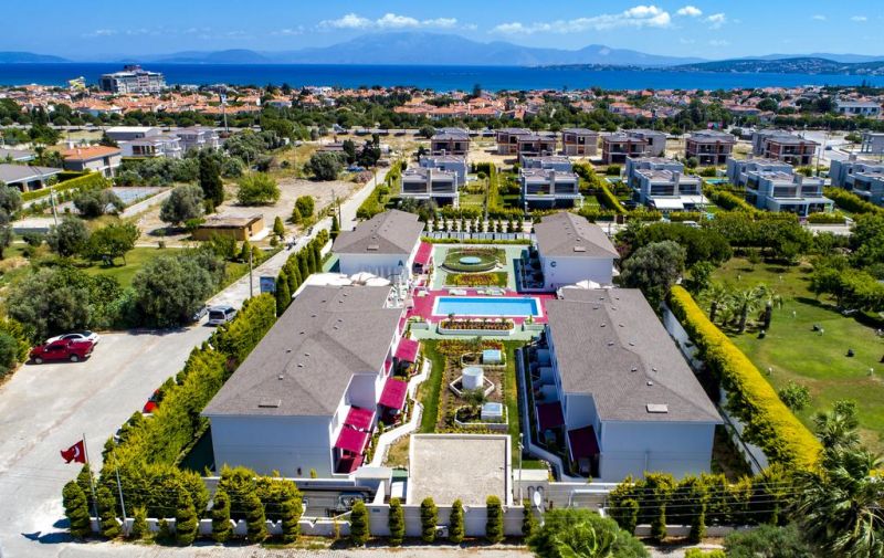 VELA GARDEN RESORT 