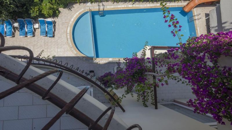 THE S APARTS & SUITES HOTEL фото 3