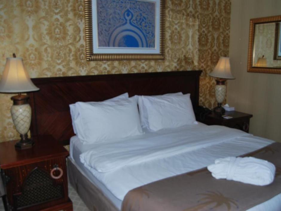 SHARJAH INTERNATIONAL AIRPORT HOTEL фото 2