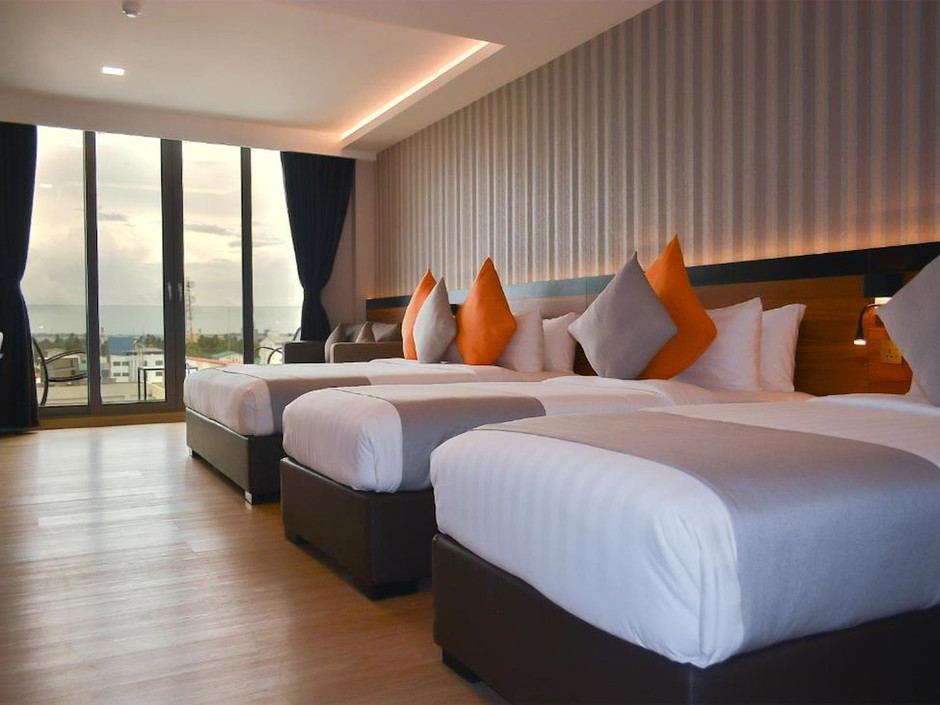 TRITON PRESTIGE SEAVIEW  фото 3