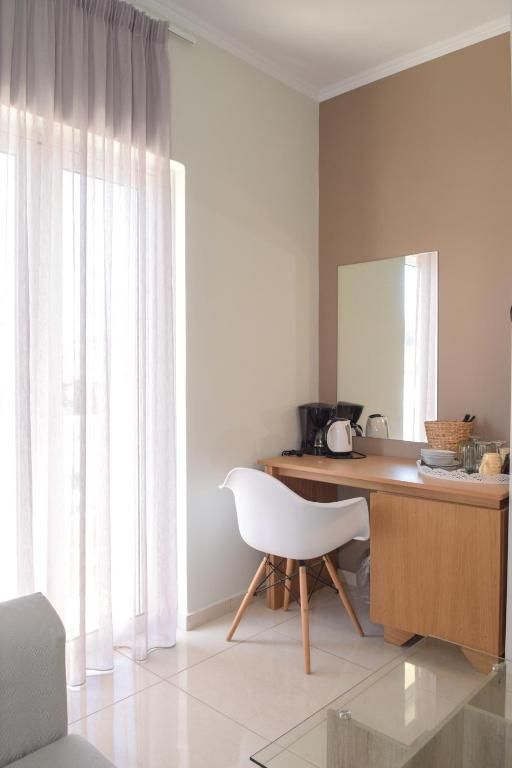 MITHOS PREMIUM ROOMS фото 6