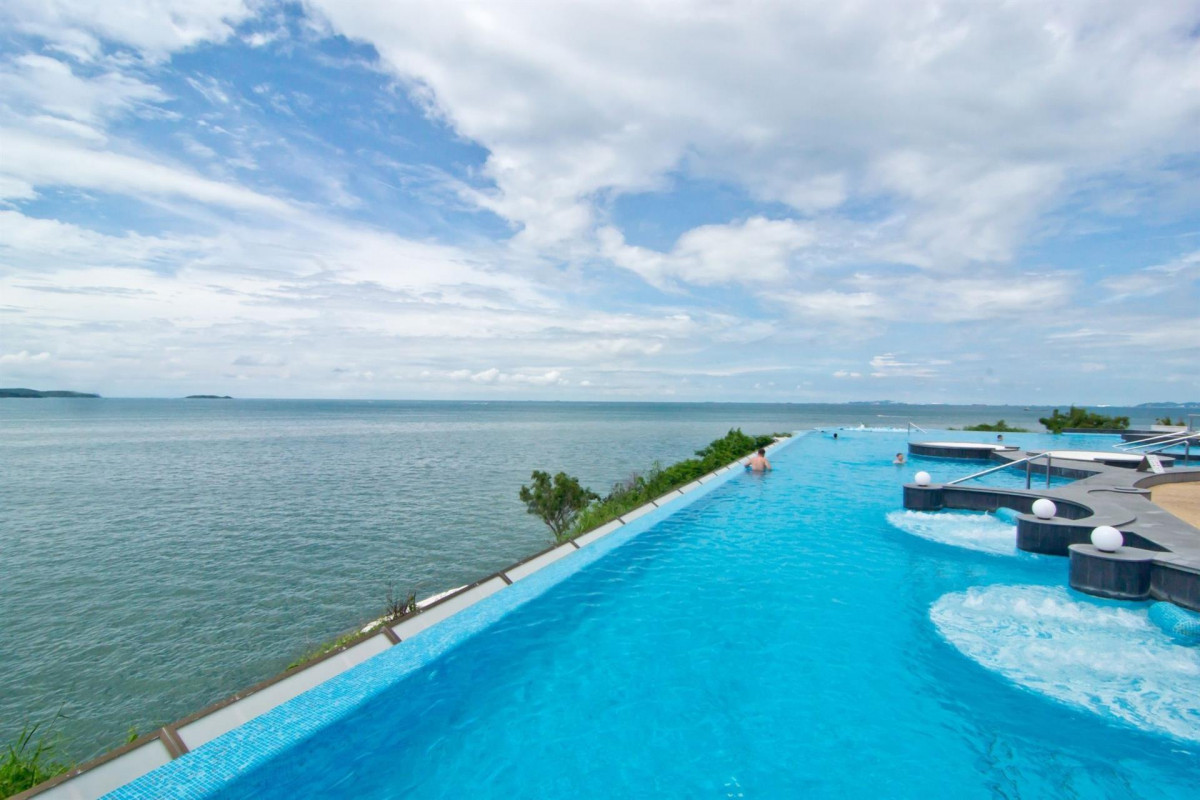 ROYAL CLIFF TERRACE фото 4