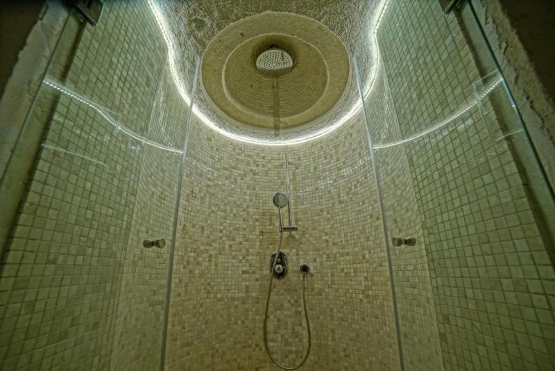 TARU CAVE SUITES фото 8