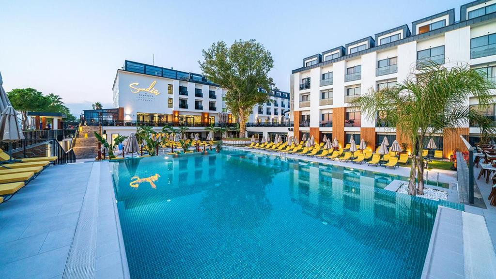 SUNDIA EXCLUSIVE BY LIBERTY FETHIYE ADULTS ONLY 16+