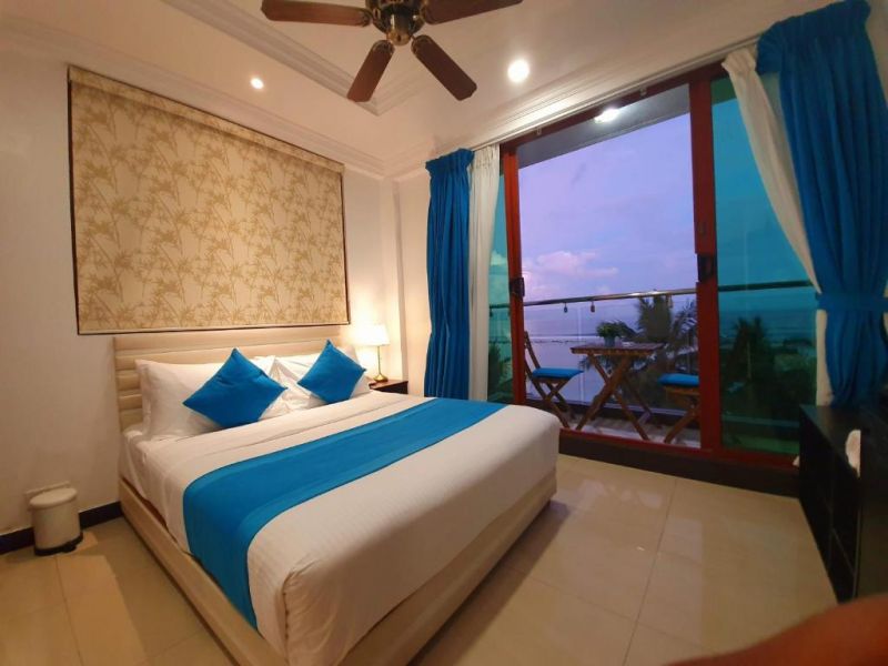 HUVAN BEACH HOTEL AT HULHUMALE фото 8