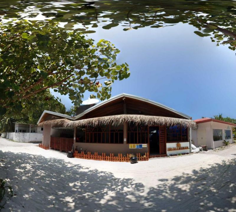 GOLHAA VIEW INN