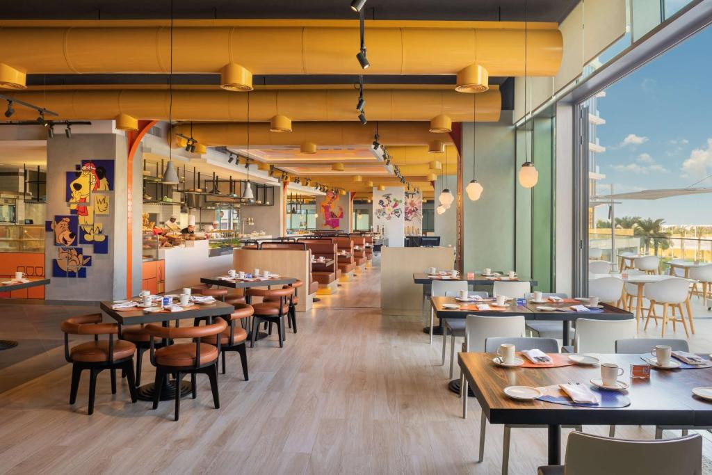 THE WB ABU DHABI CURIO COLLECTION BY HILTON фото 5