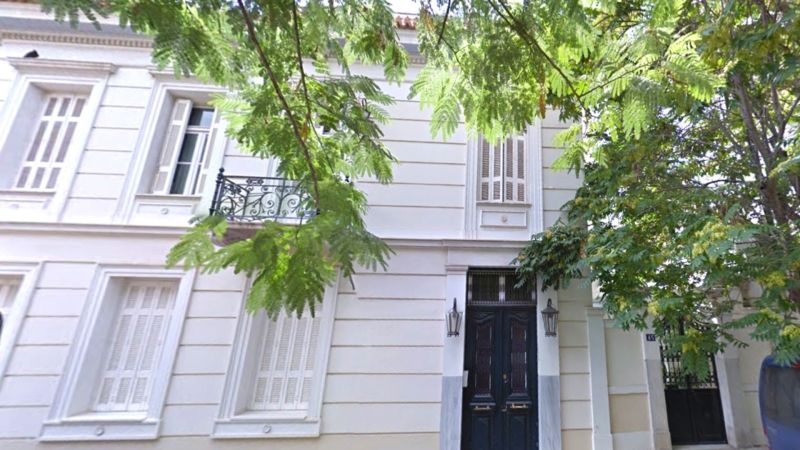 NOBLE SUITES