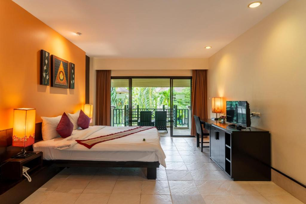 BAAN KHAOLAK BEACH RESORT фото 3