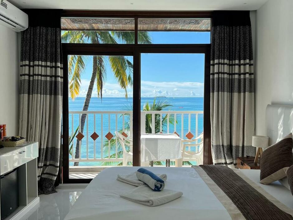 HERON BEACH & SPA GUEST HOUSE фото 4