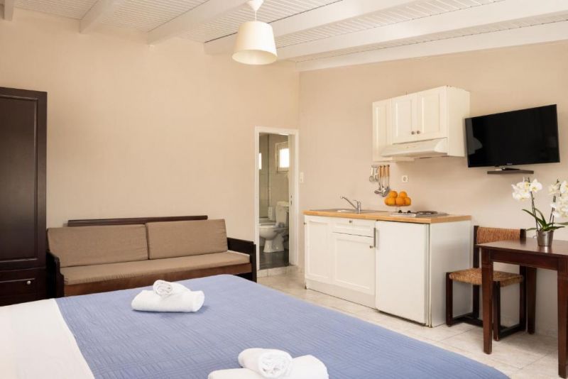 TALOS HOTEL APARTMENTS фото 4