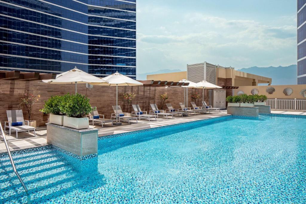 DOUBLETREE BY HILTON FUJAIRAH CITY фото 6