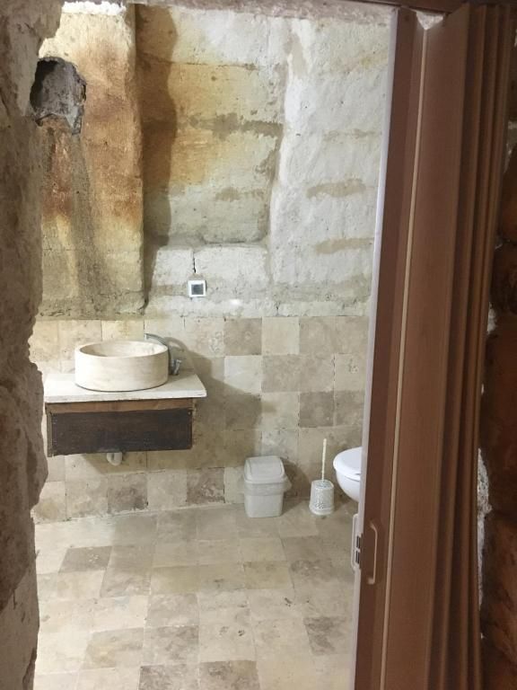 STONE AGE CAVE HOTEL фото 8