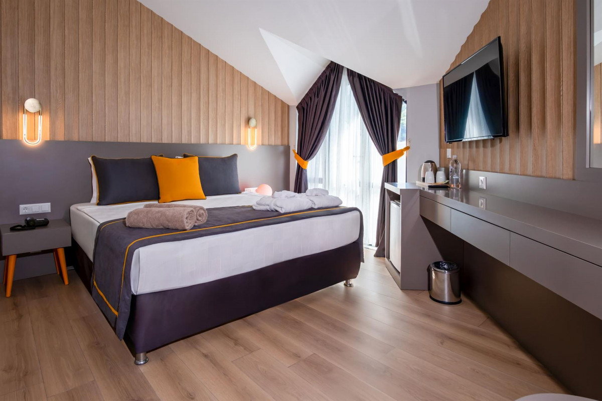 THE SAINT STAR HOTELS & SPA ADULTS ONLY 16+