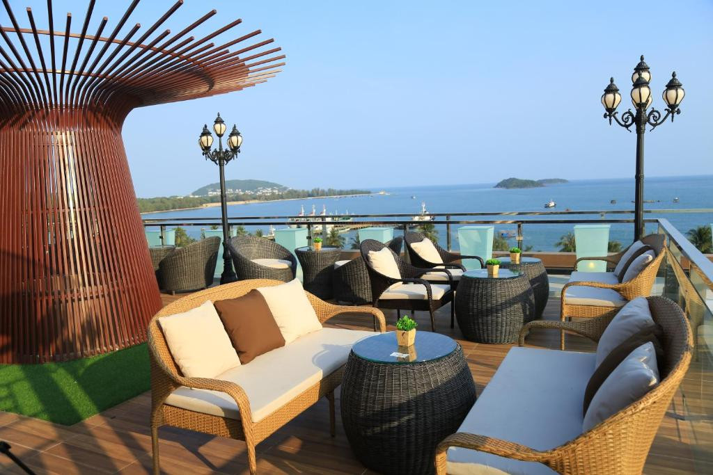 PHUNG HUNG BOUTIQUE фото 7