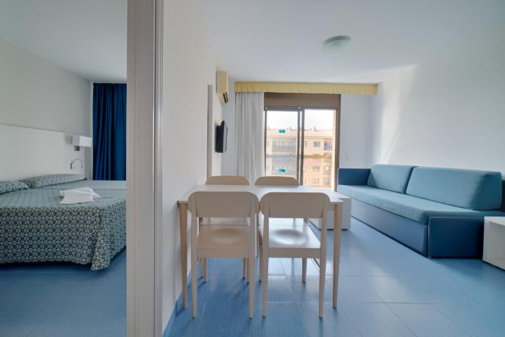 OLIMAR II APARTHOTEL фото 3