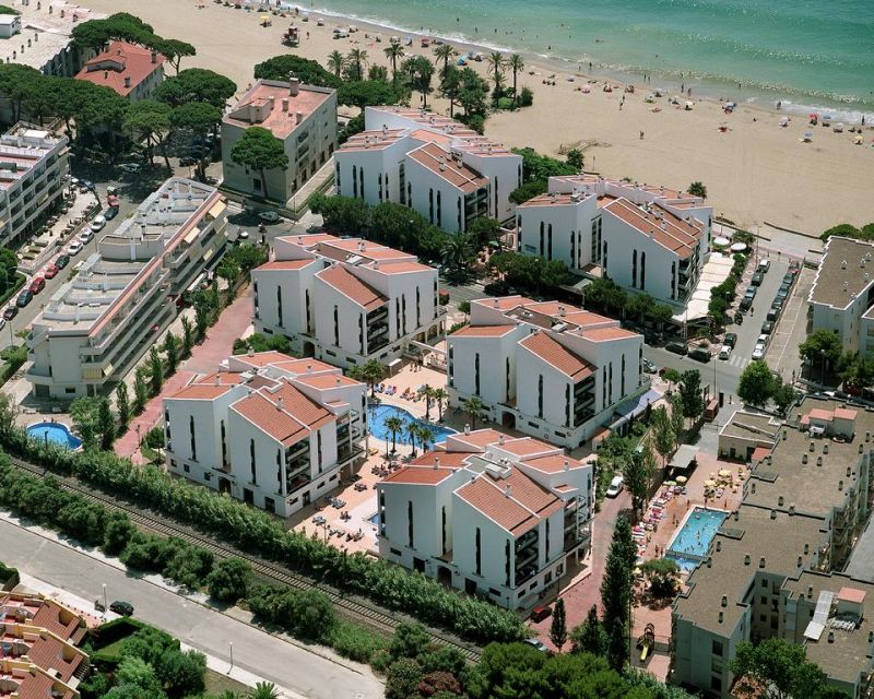 PINS PLATJA APARTAMENTOS