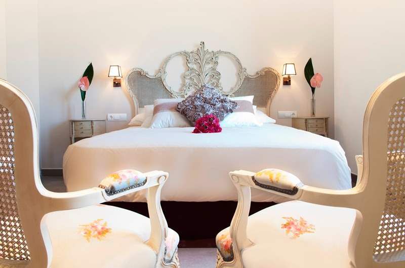 SANT PERE DEL BOSC HOTEL