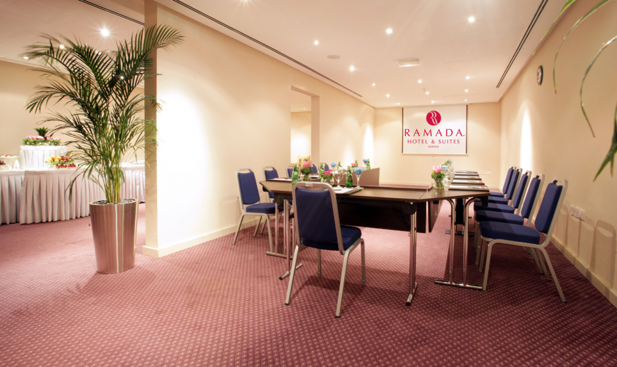 RAMADA HOTEL & SUITES AJMAN фото 6