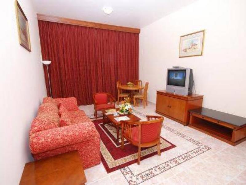 RAMEE GUESTLINE HOTEL APARTMENT фото 7
