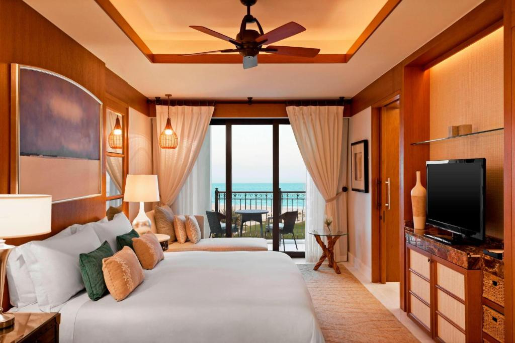 THE ST. REGIS SAADIYAT ISLAND RESORT фото 5