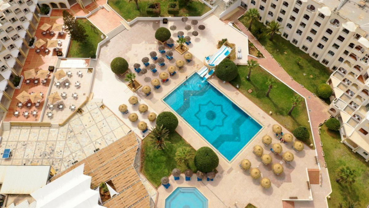THAPSUS BEACH RESORT фото 4