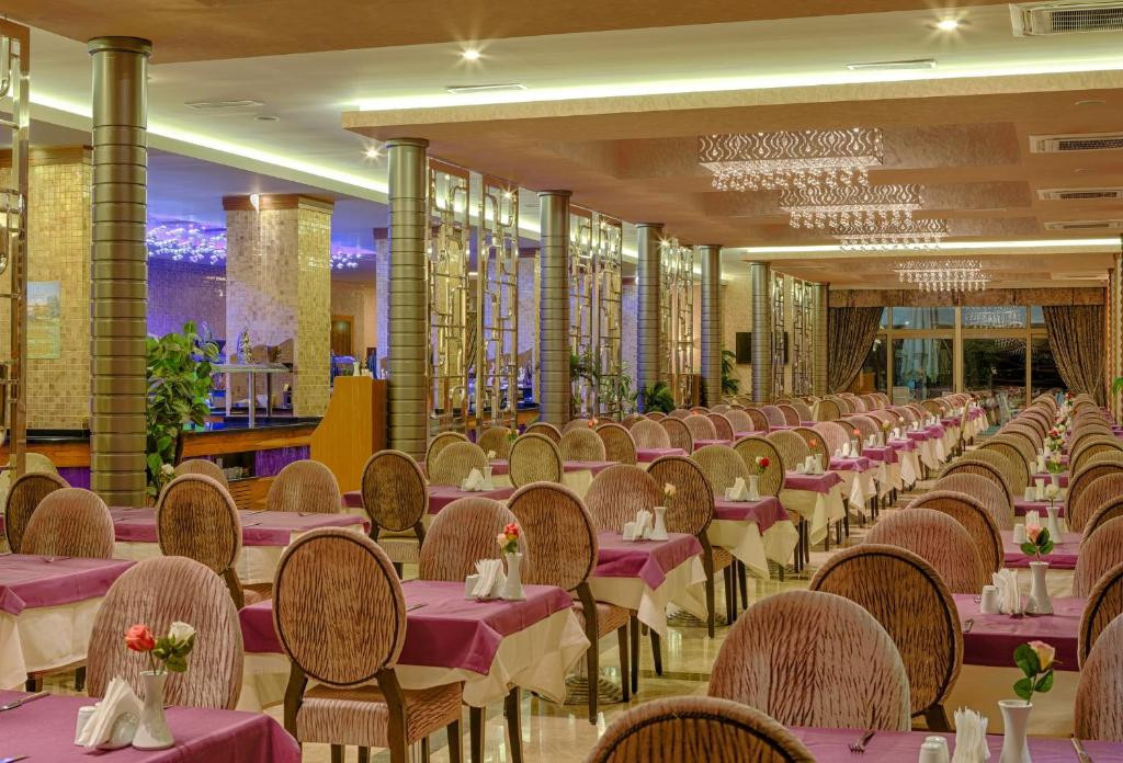 GOLDEN ROCK BEACH HOTEL фото 6