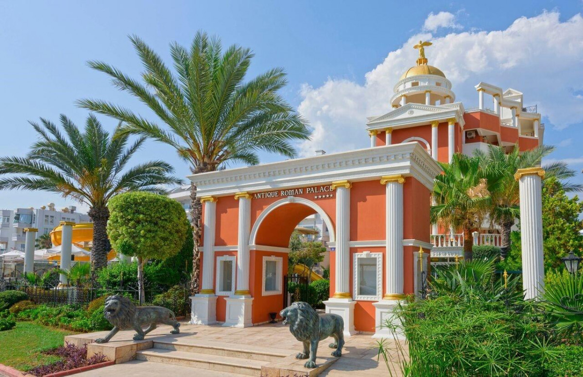 ANTIQUE ROMAN PALACE MUSEUM HOTEL ADULTS ONLY 16+ фото 3