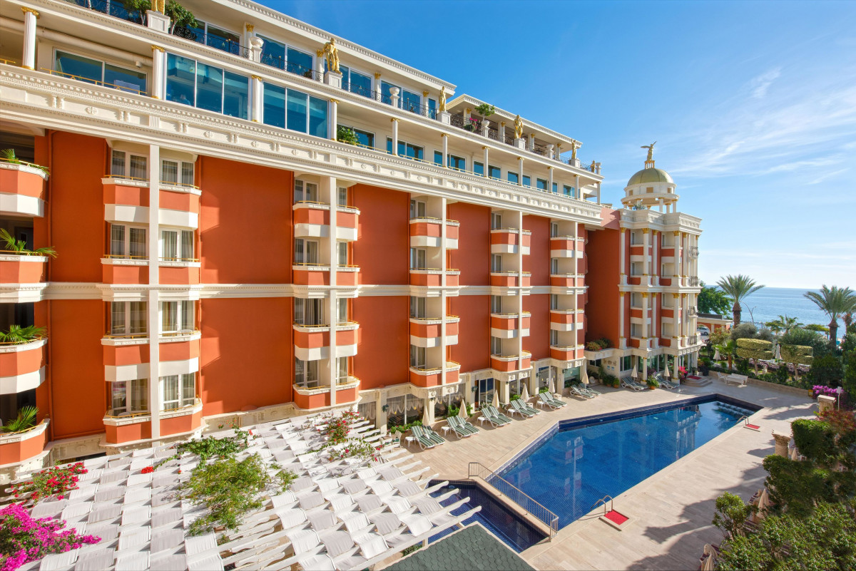 ANTIQUE ROMAN PALACE MUSEUM HOTEL ADULTS ONLY 16+ фото 5