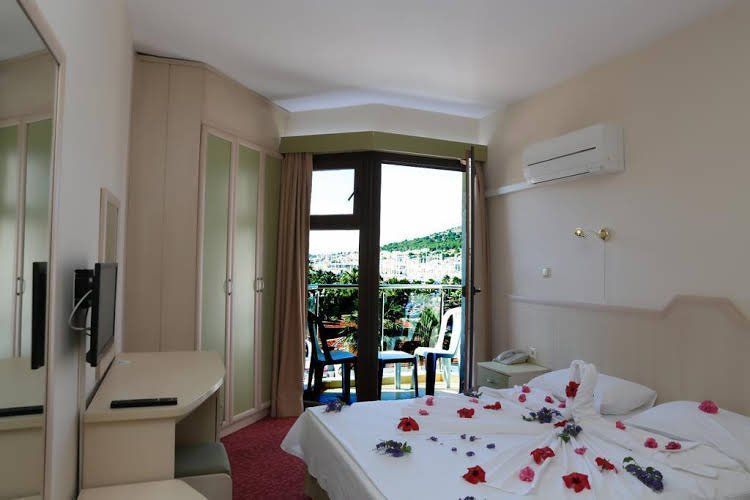 RIDVAN HOTEL