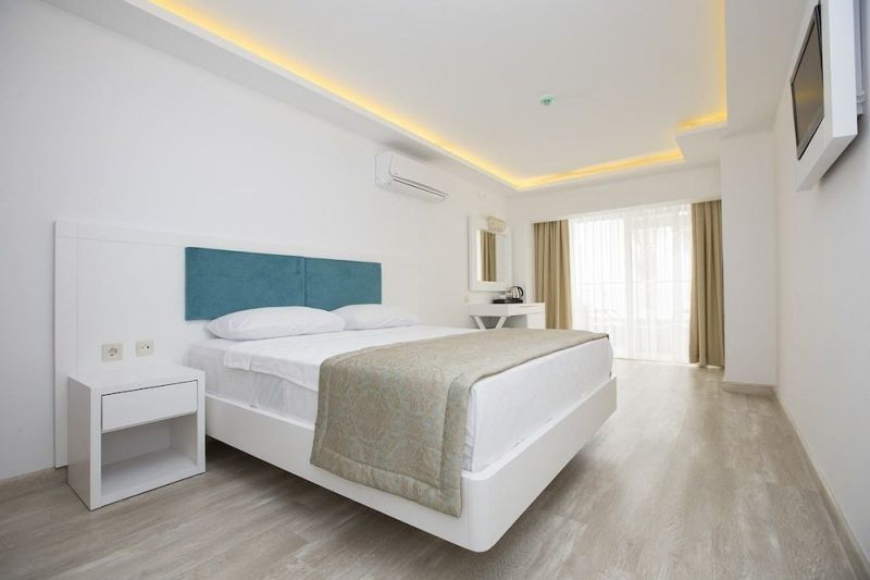 MAVI DENIZ фото 8