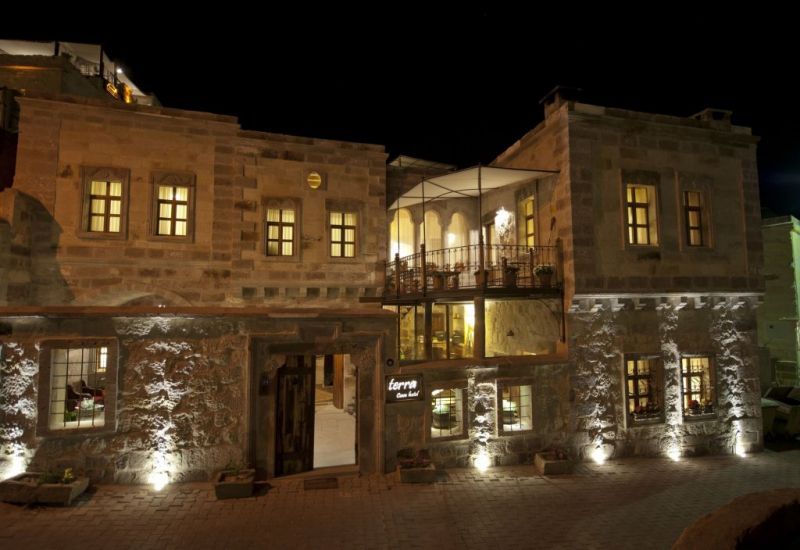 TERRA CAVE HOTEL