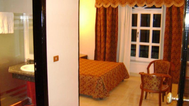 DAVENCHI BEACH RESORT фото 8
