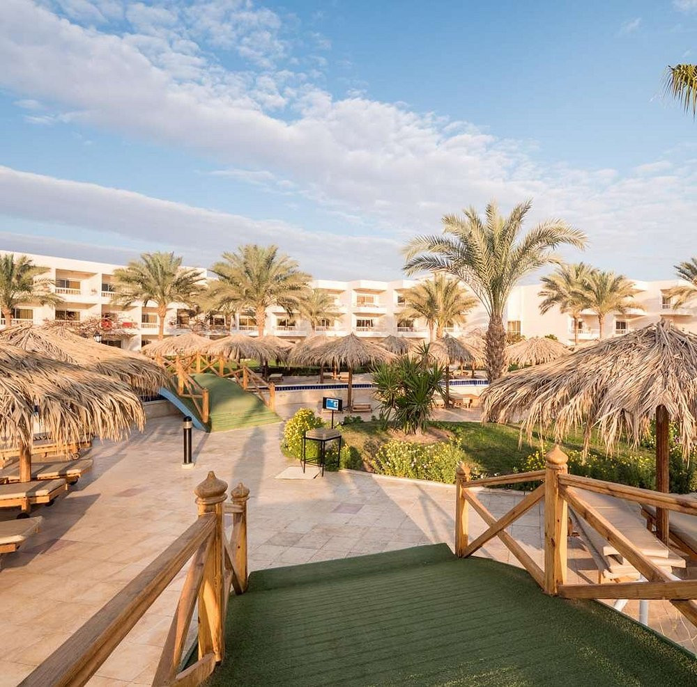 LONG BEACH RESORT HURGHADA (EX. HILTON)