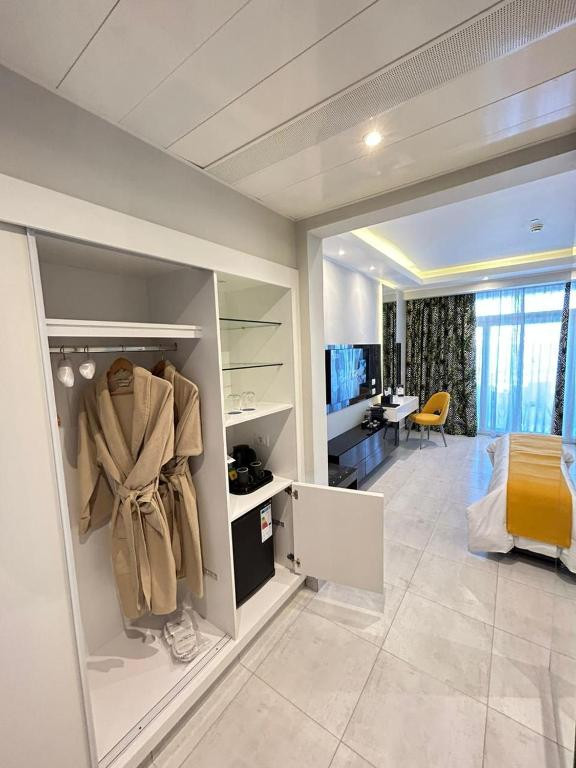 NAAMA BAY SUITES & SPA ADULTS ONLY 18+ фото 5