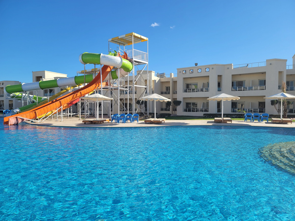NEW EAGLES AQUA PARK RESORT фото 3