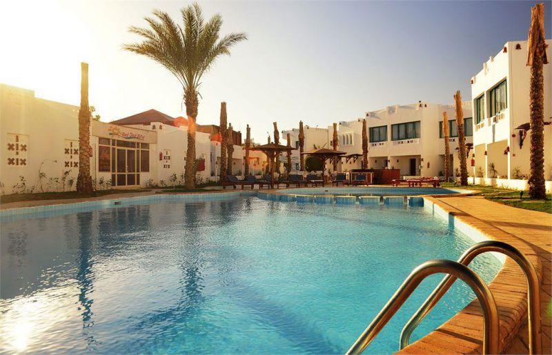 OCEAN CLUB