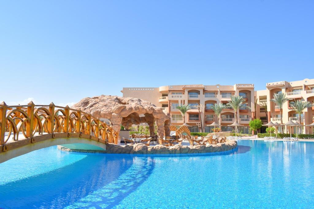 PARROTEL LAGOON RESORT