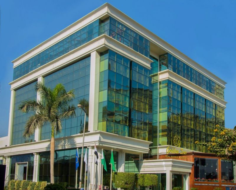 GOLDEN PYRAMIDS INN