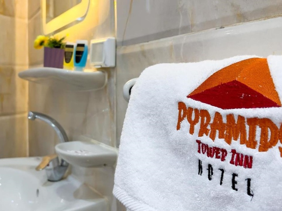 PYRAMIDS TOWER VIEW INN фото 4